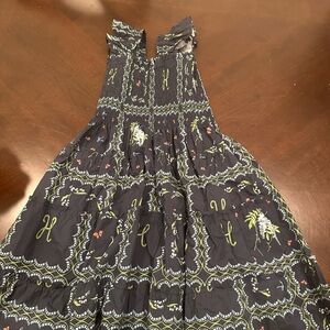 Hillhouse girls Ellie nap dress size 9/10